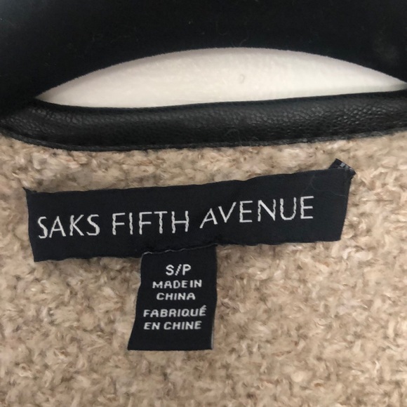 Oversized sweater with faux leather piping - Picture 3 of 4